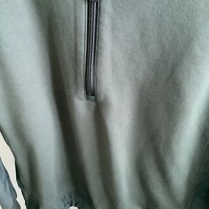 Athleta Triumph Hybrid Half Zip in Bali Green